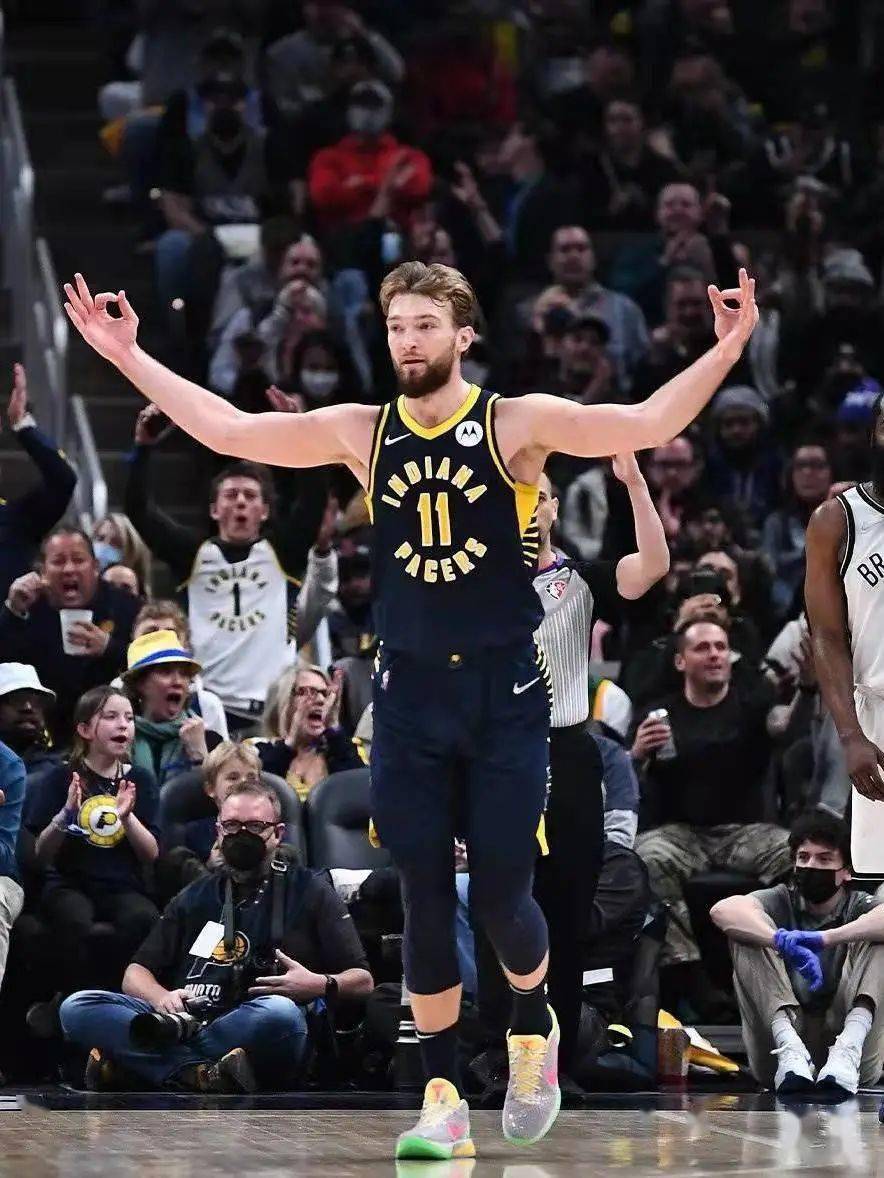 上海队翻盘福建队，欧文点燃赛场