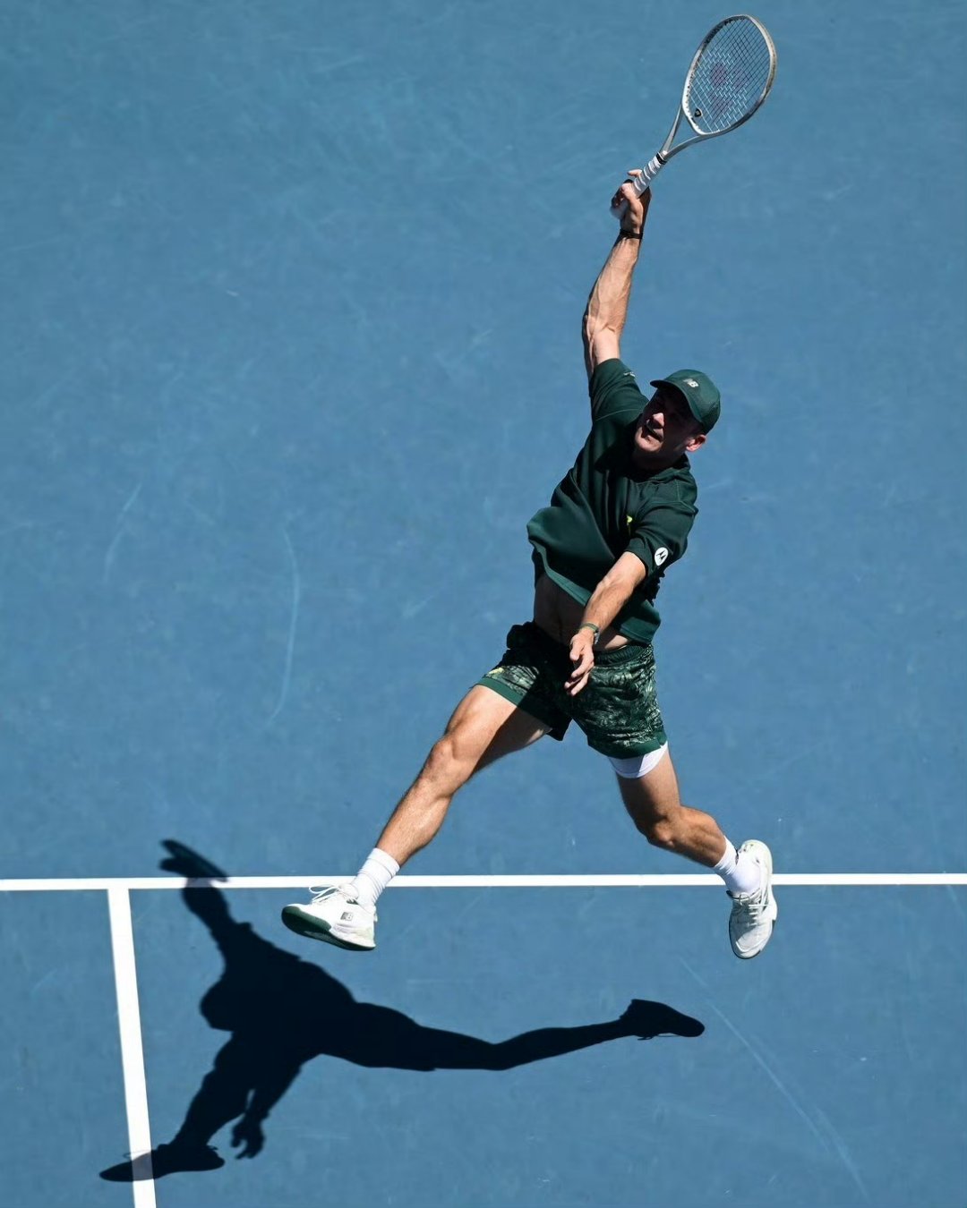 拉沃尔杯绝杀年终总决赛，兹维列夫扛起全队