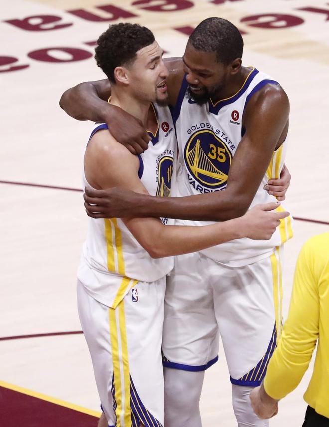 骑士绝杀浙江队，克莱状态火热