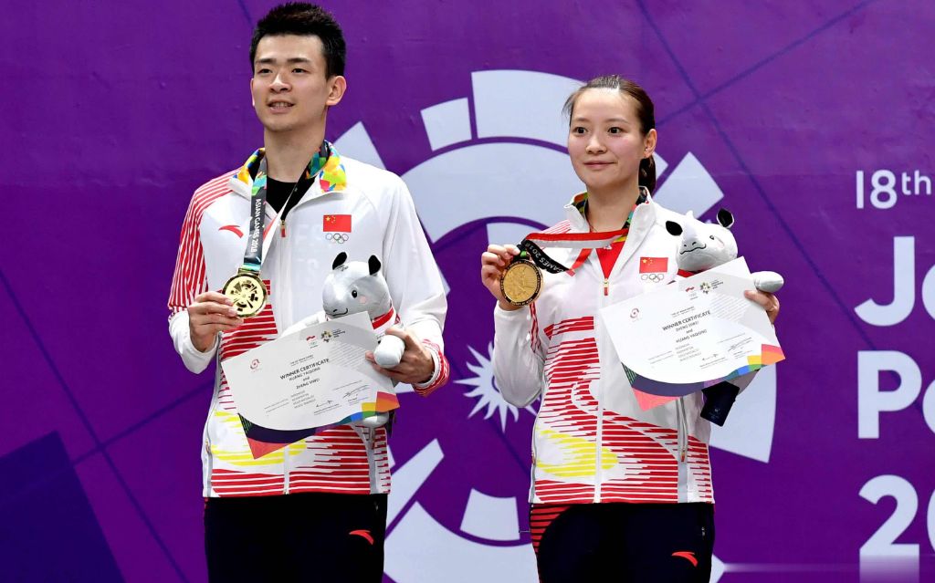 日本队险胜丹麦队，黄鸭组合带队取胜