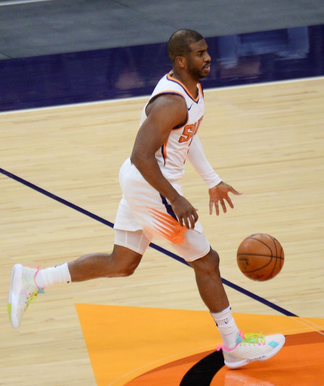 太阳逆转北京队，福克斯高光表现