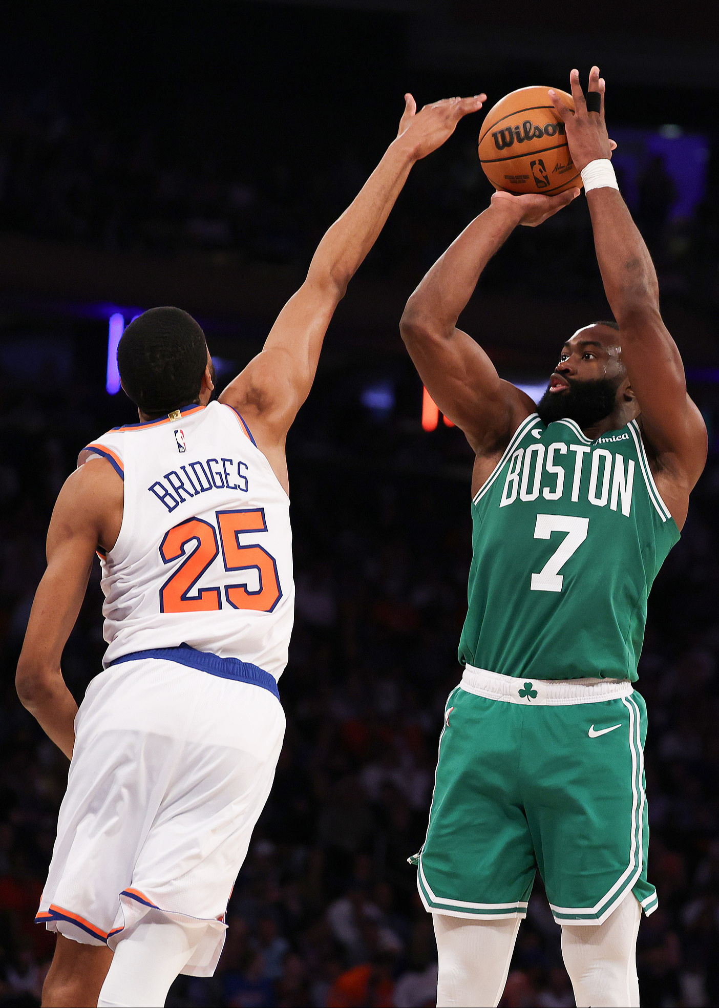 凯尔特人强势爵士，哈里斯制霸全场