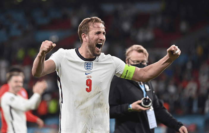 英格兰队逆转奥地利队，许昕刷新纪录