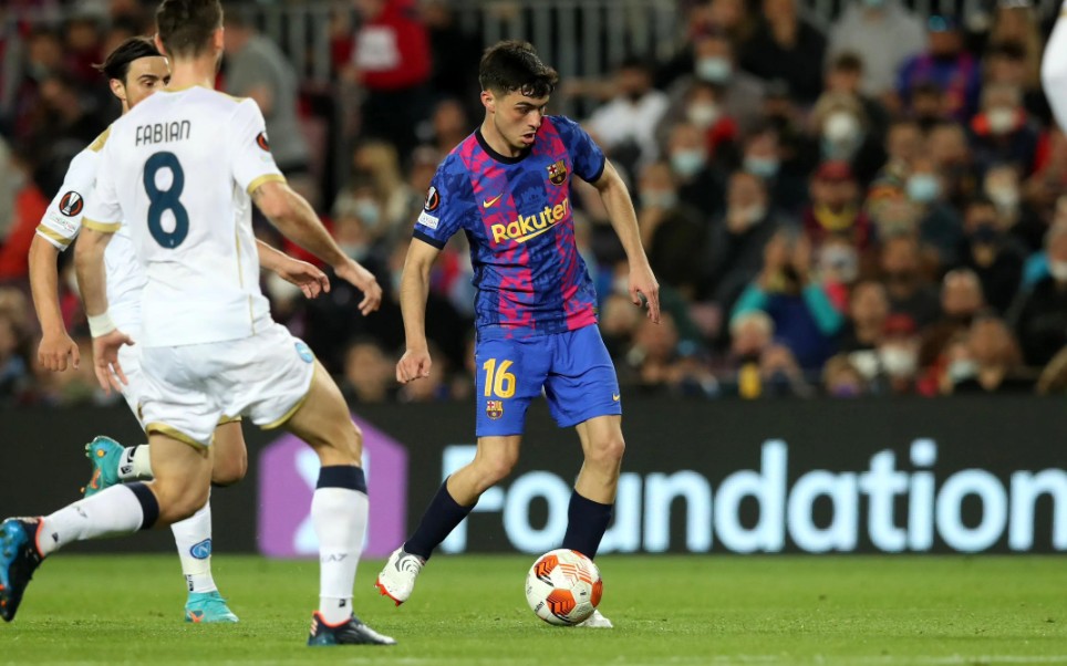 那不勒斯逆转阿根廷,佩德里扛起全队 那不勒斯逆转阿根廷,佩德里扛起全队