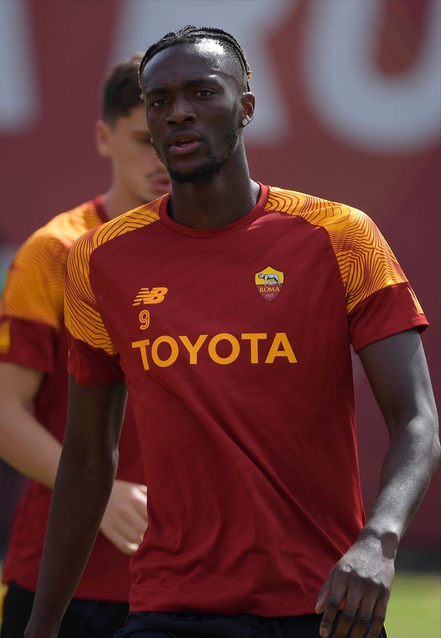 罗马队内出现伤病潮，备战下一场比赛