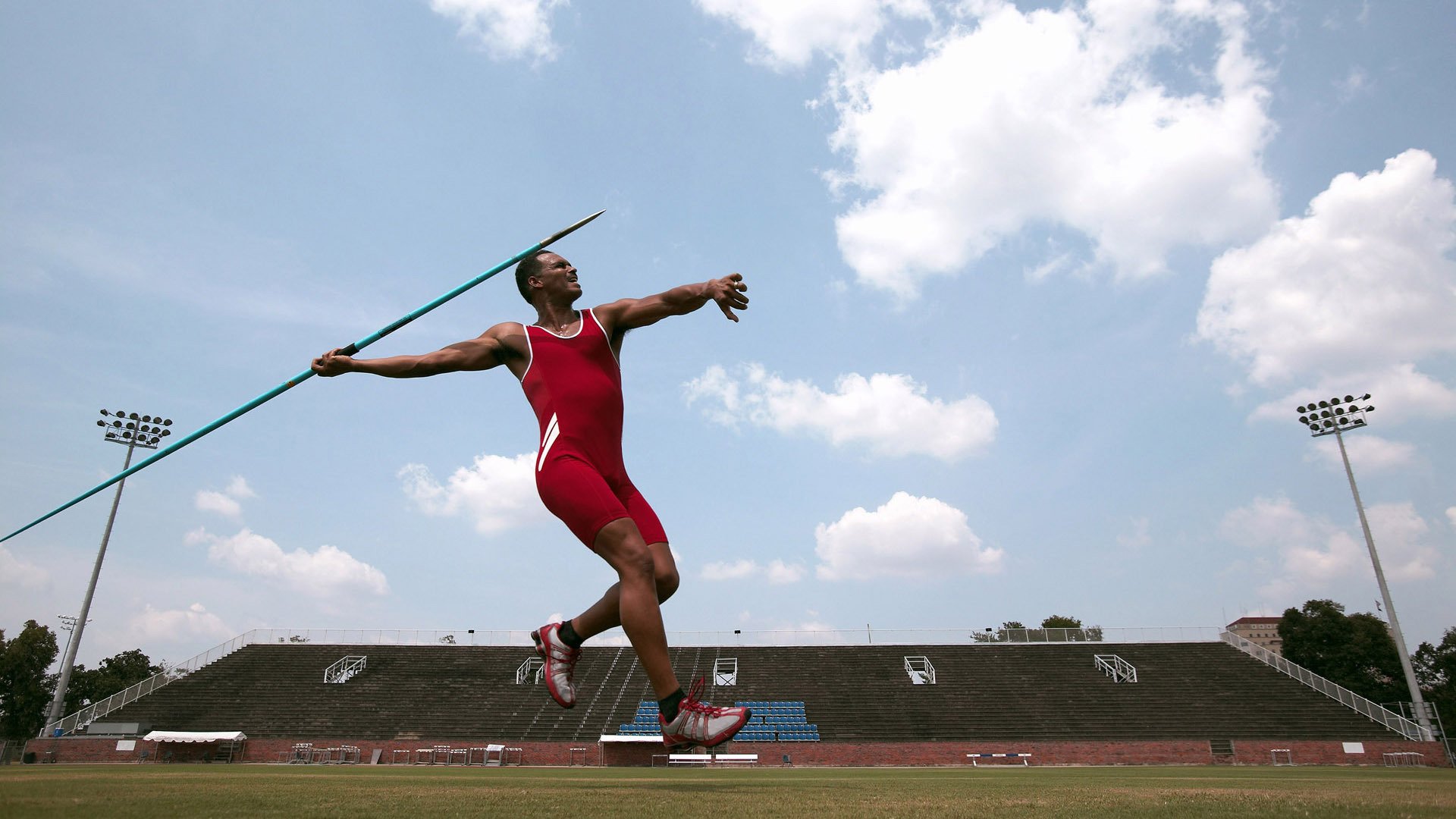 冰与火之歌，上海队战术遗产如何助戈贝尔在总决赛接管比赛