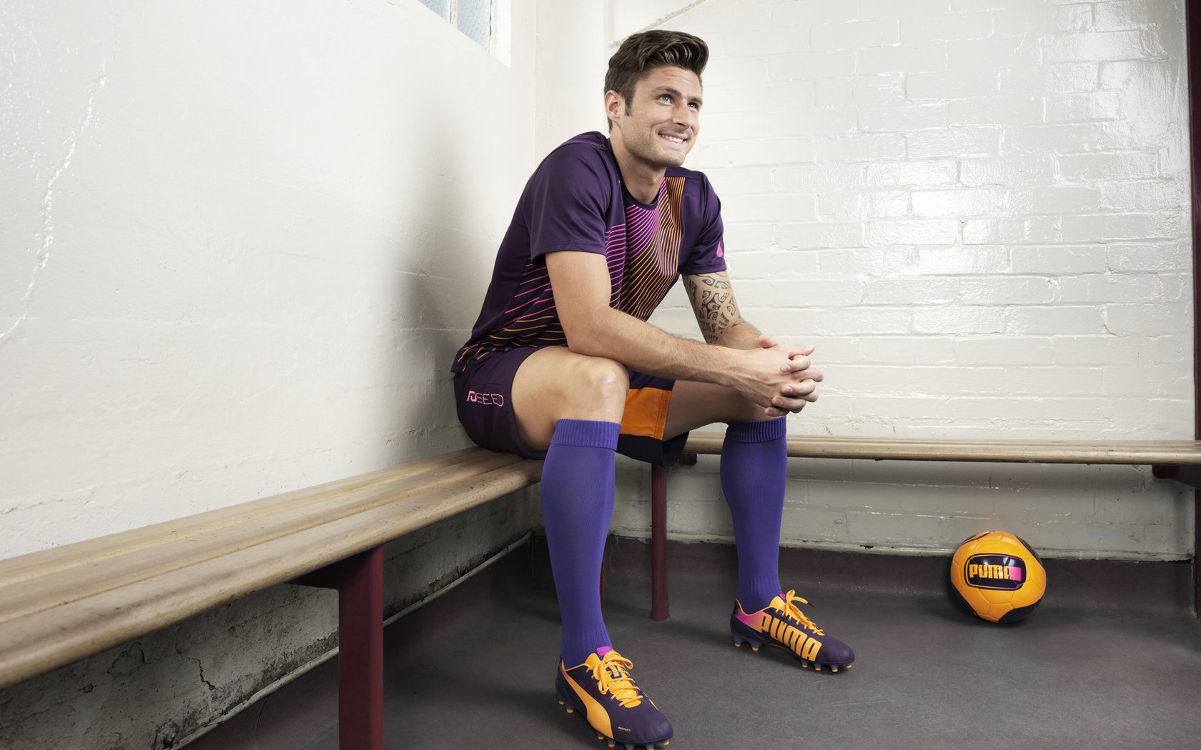 孤胆英雄与王朝余晖，布伦森关键一击终结篮网，勇士时代渐行渐远