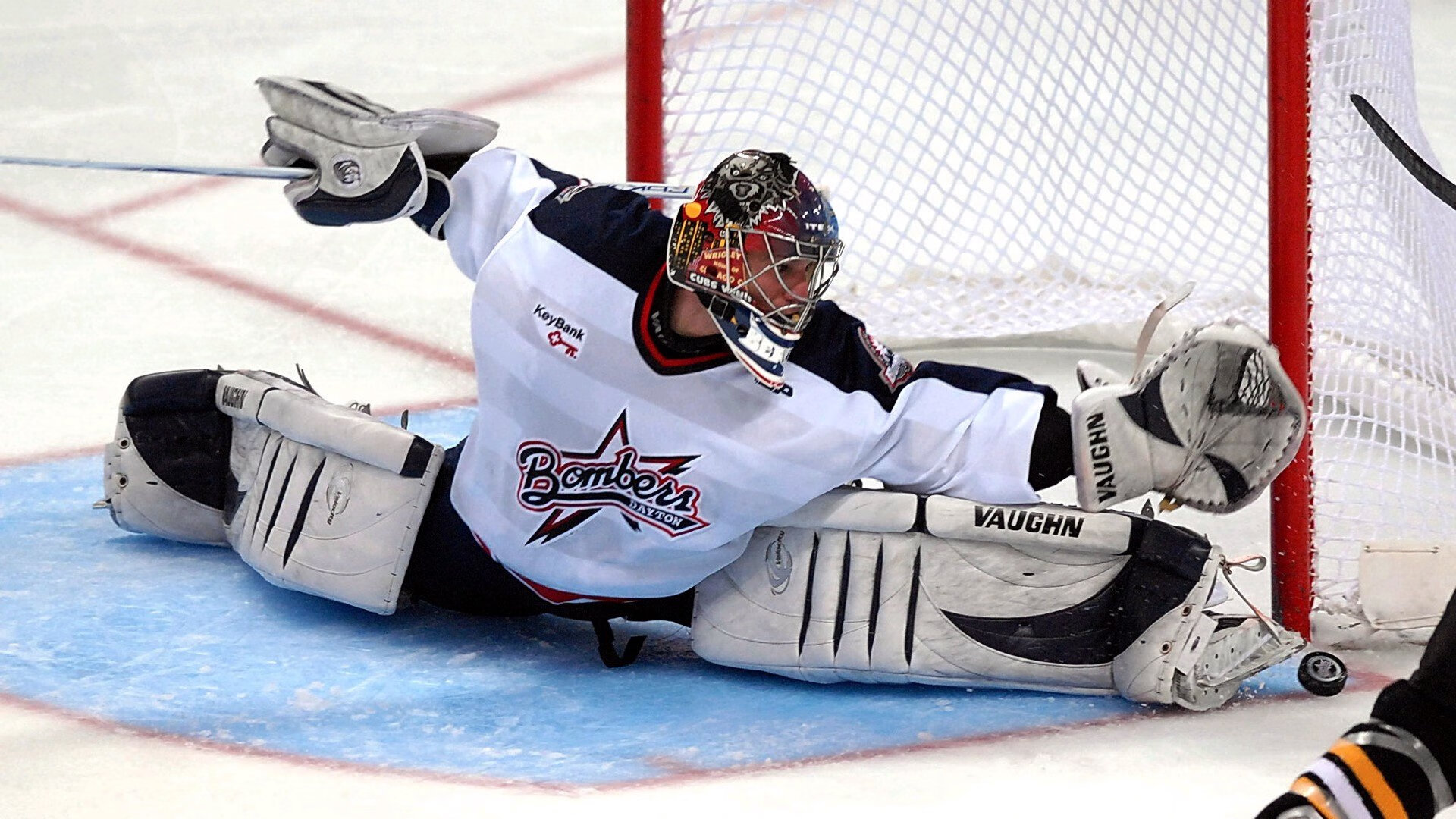 世界杯之夜，浓眉关键回合不手软